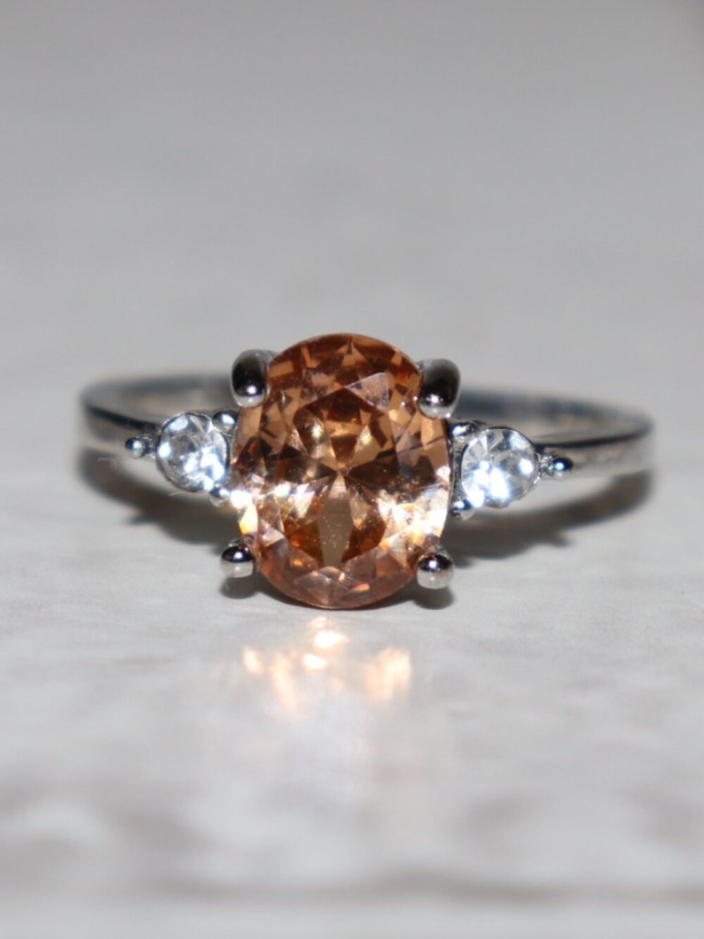 ✨ Size 9.5 Silver Ring · Peach Oval Stone · NWOT